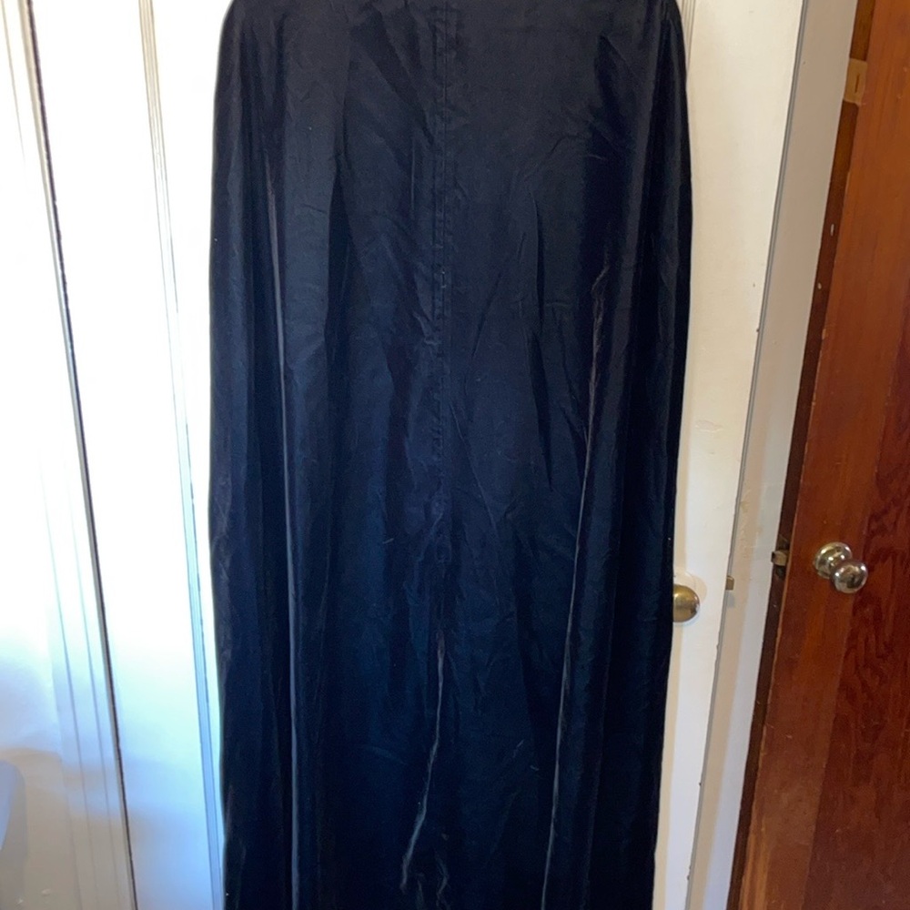 Jessica McClintock Collections Elegant Black Velvet Cape trench long length - Picture 6 of 10